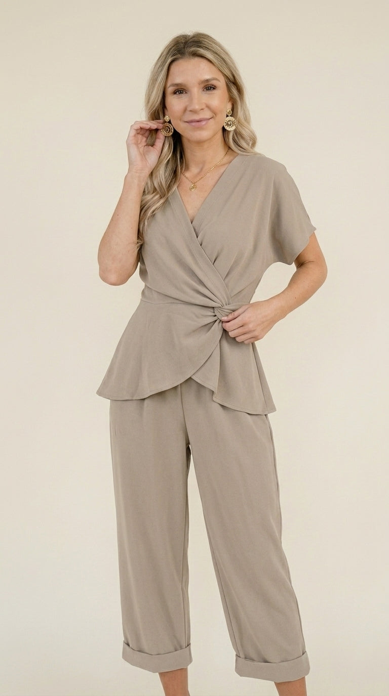 Canela | Conjunto elegante de dos piezas 70% de descuento HOY